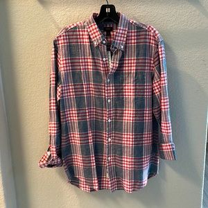 J. Crew NWT Men’s medium button down cotton/linen shirt